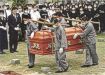 Begrafenis Sars slachtoffer in Hong Kong